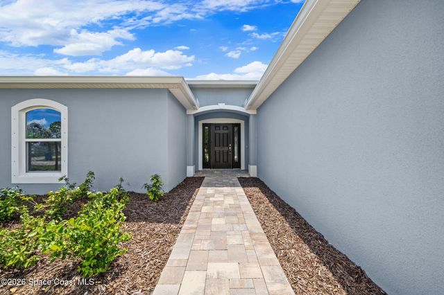 146 Lehigh Avenue SE, Palm Bay, FL 32909