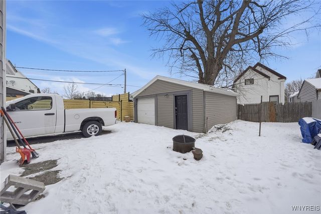 87 Princeton Place, Buffalo, NY 14210