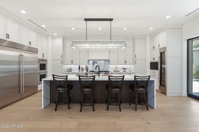 18821 N 97TH Way, Scottsdale, AZ 85255