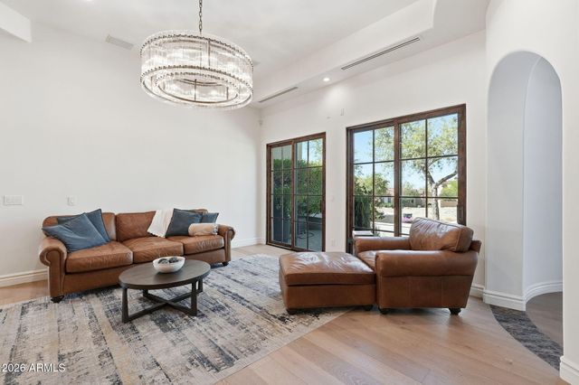 18821 N 97TH Way, Scottsdale, AZ 85255