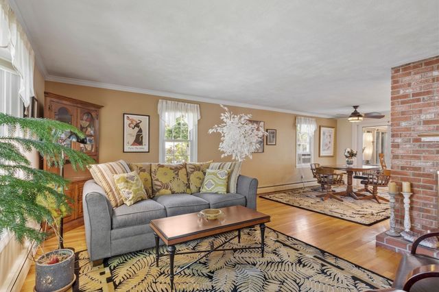 27 Third St, Maynard, MA 01754
