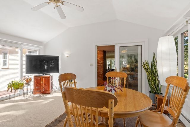 27 Third St, Maynard, MA 01754