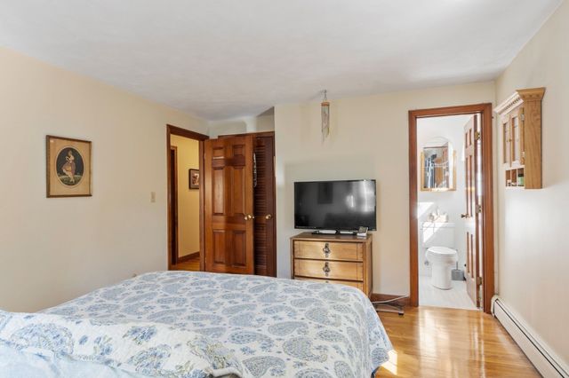 27 Third St, Maynard, MA 01754