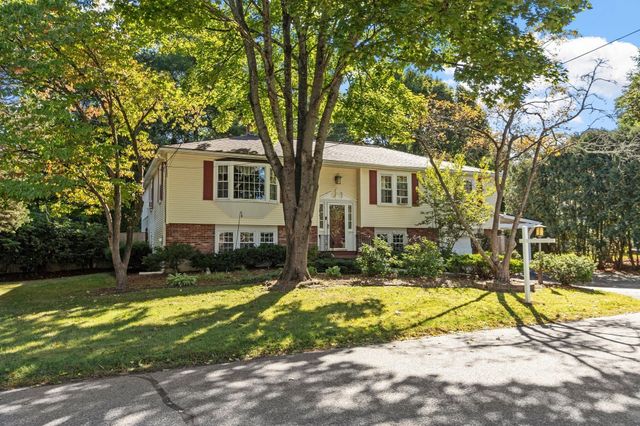 27 Third St, Maynard, MA 01754