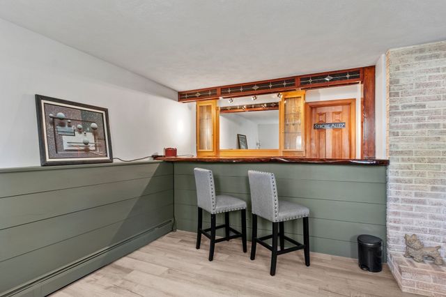 27 Third St, Maynard, MA 01754