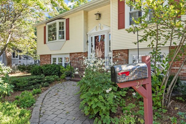 27 Third St, Maynard, MA 01754