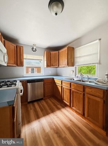 706 S COLLEGE AVE, Newark, DE 19713