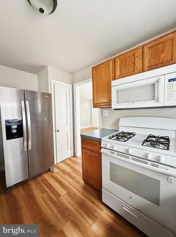 706 S COLLEGE AVE, Newark, DE 19713