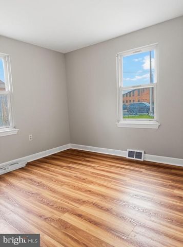 706 S COLLEGE AVE, Newark, DE 19713