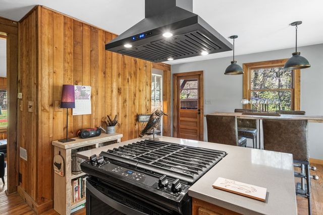 9 Tusquittee Creek Lane, Hayesville, NC 28904