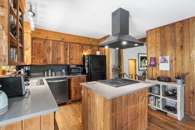 9 Tusquittee Creek Lane, Hayesville, NC 28904