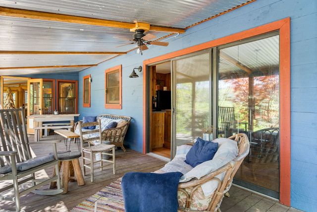9 Tusquittee Creek Lane, Hayesville, NC 28904