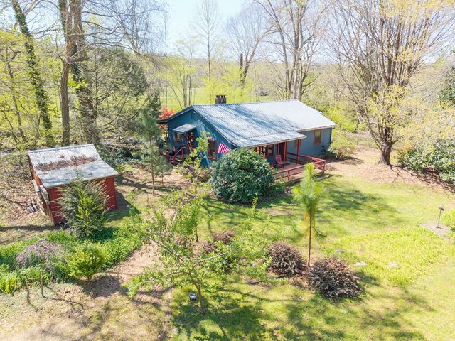 9 Tusquittee Creek Lane, Hayesville, NC 28904