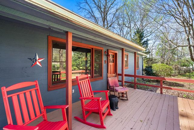 9 Tusquittee Creek Lane, Hayesville, NC 28904