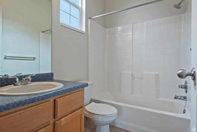 418 N KENT DR, North Salt Lake, UT 84054