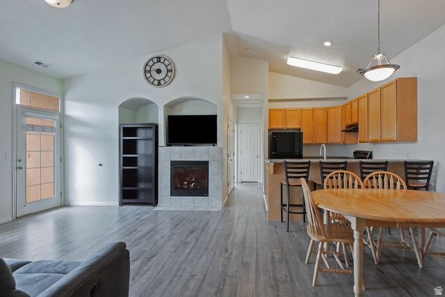 418 N KENT DR, North Salt Lake, UT 84054