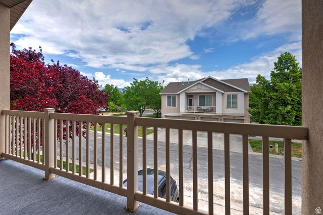 418 N KENT DR, North Salt Lake, UT 84054