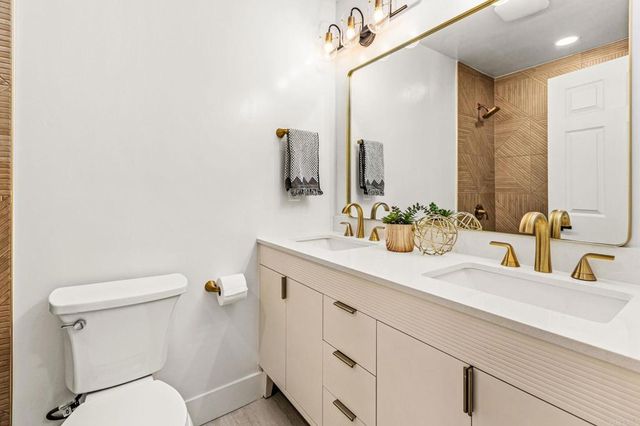 530 Zest Court, San Diego, CA 92139