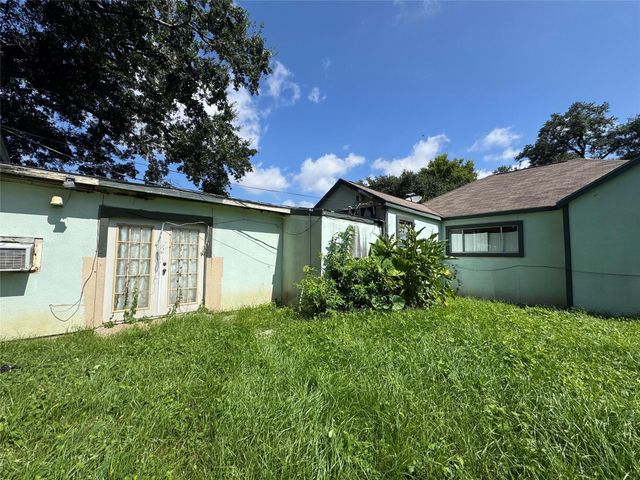 4512 Kingsbury Street, Houston, TX 77021