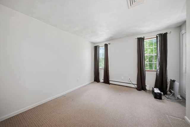 16 Parsonage Hill Rd, Haverhill, MA 01832