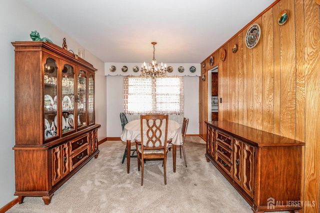 34 E Prescott E Avenue, Colonia, NJ 07067