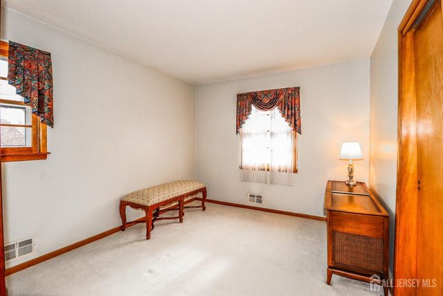 34 E Prescott E Avenue, Colonia, NJ 07067