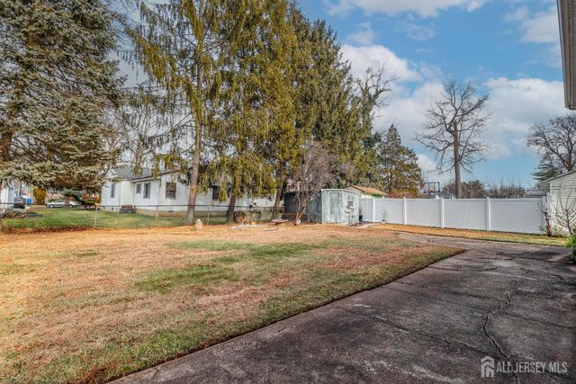 34 E Prescott E Avenue, Colonia, NJ 07067