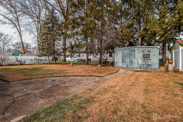 34 E Prescott E Avenue, Colonia, NJ 07067