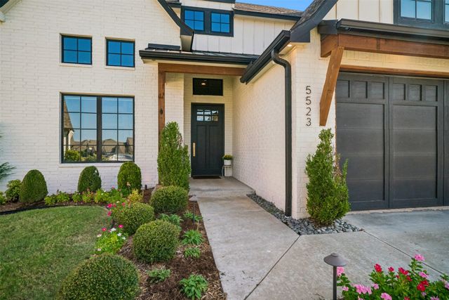5523 E 123rd Street S, Bixby, OK 74008