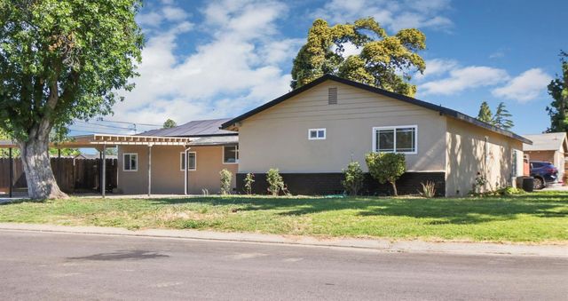 351 Alpine Dr, Merced, CA 95340