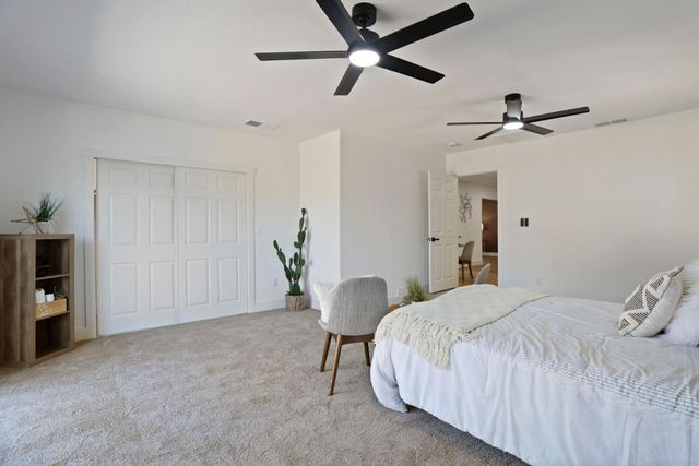 351 Alpine Dr, Merced, CA 95340