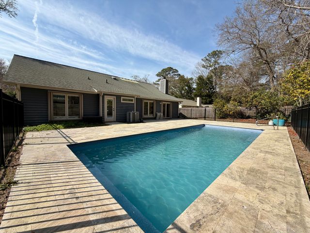 1128 Windsome Place, Mount Pleasant, SC 29464