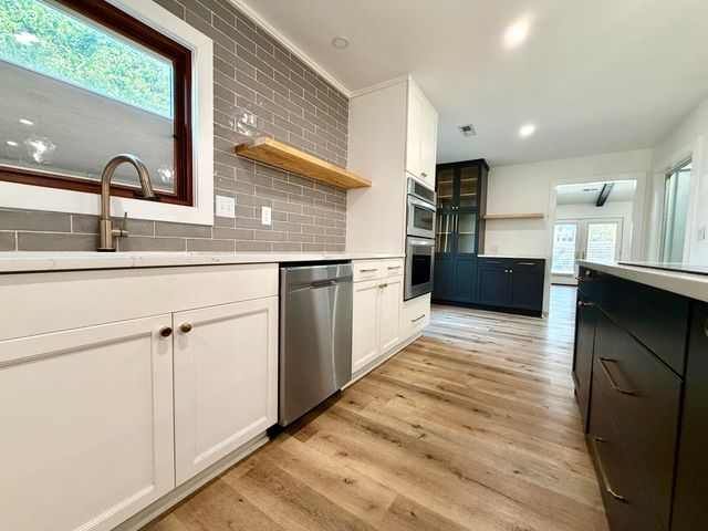 1128 Windsome Place, Mount Pleasant, SC 29464