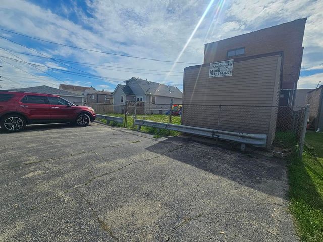 407 25th Avenue, Bellwood, IL 60104