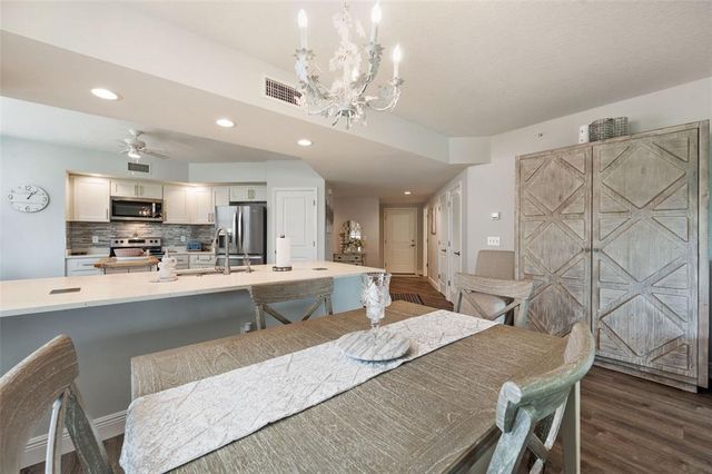 960 STARKEY ROAD 8206, Largo, FL 33771