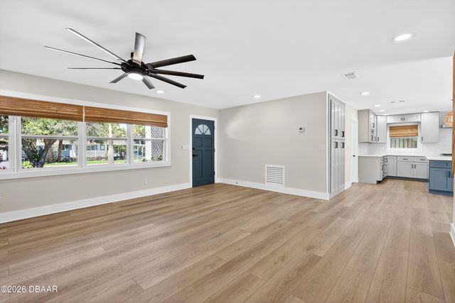 4715 Montrose Avenue, Ponce Inlet, FL 32127