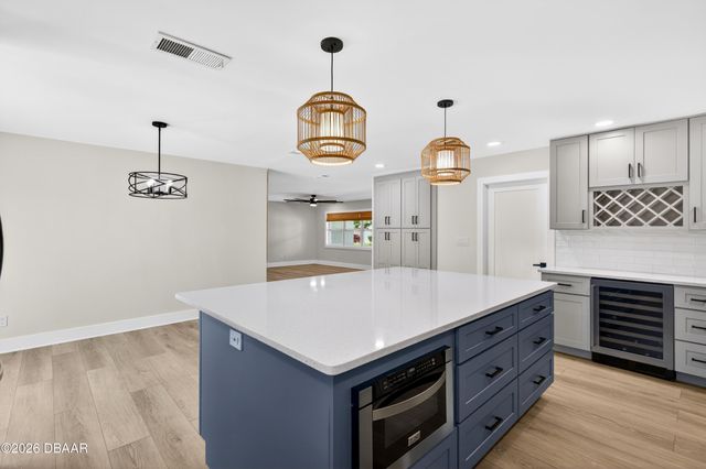 4715 Montrose Avenue, Ponce Inlet, FL 32127