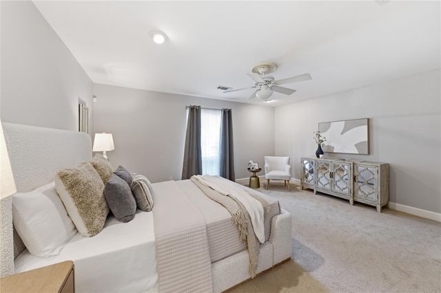 218 Faust Lane, Houston, TX 77024