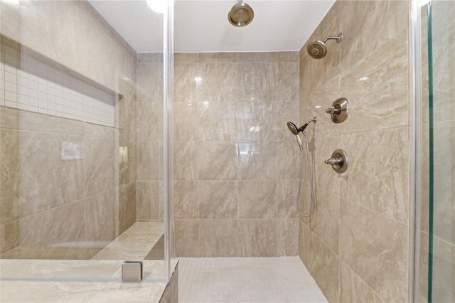 218 Faust Lane, Houston, TX 77024