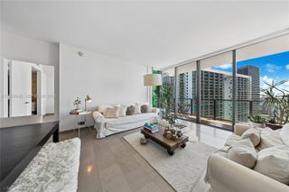 68 SE 6th Street 2909, Miami, FL 33131