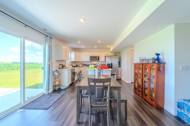 4701 Heathermoor Lane, New Haven, IN 46774