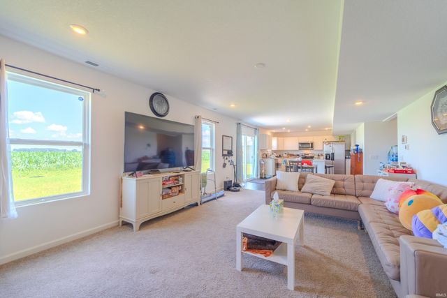 4701 Heathermoor Lane, New Haven, IN 46774