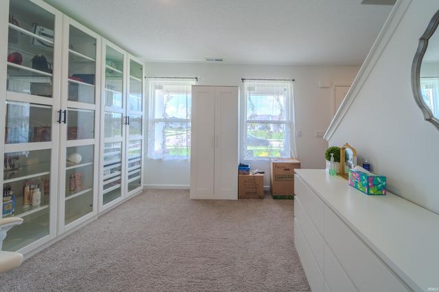 4701 Heathermoor Lane, New Haven, IN 46774