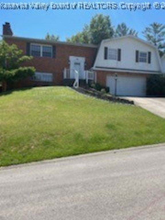 1986 Parkwood Road, Charleston, WV 25314