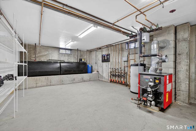 61 Edwards Road, Bethany, CT 06524