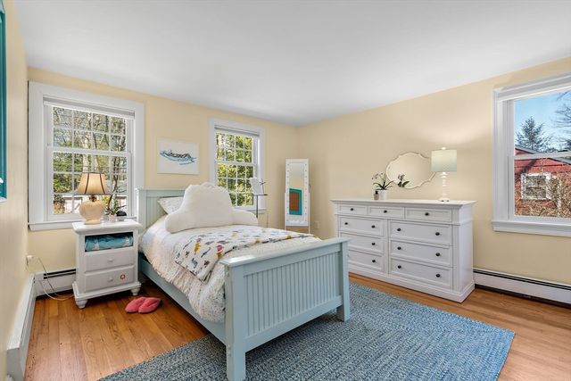 13 Mohegan Road, Acton, MA 01720