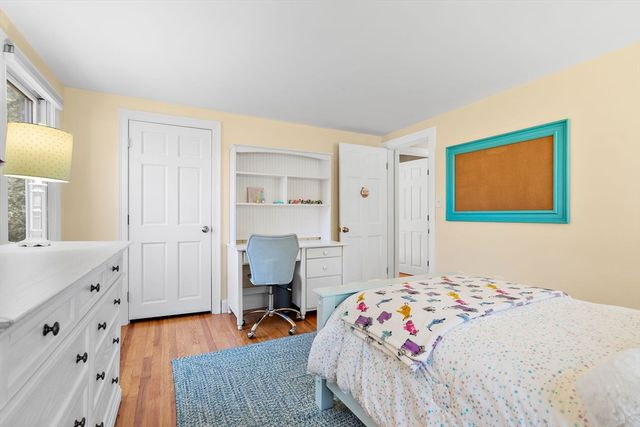 13 Mohegan Road, Acton, MA 01720