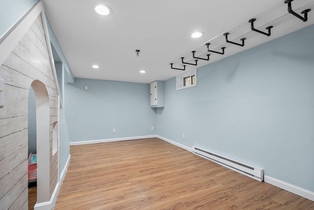 13 Mohegan Road, Acton, MA 01720