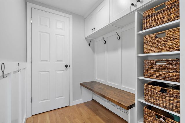 13 Mohegan Road, Acton, MA 01720