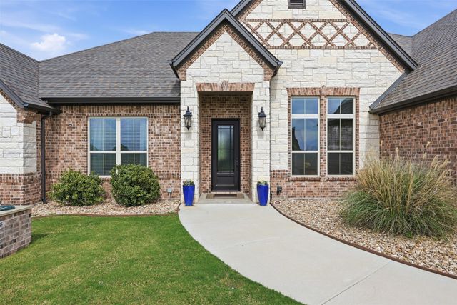 2009 Eagles Ridge Drive, Weatherford, TX 76087